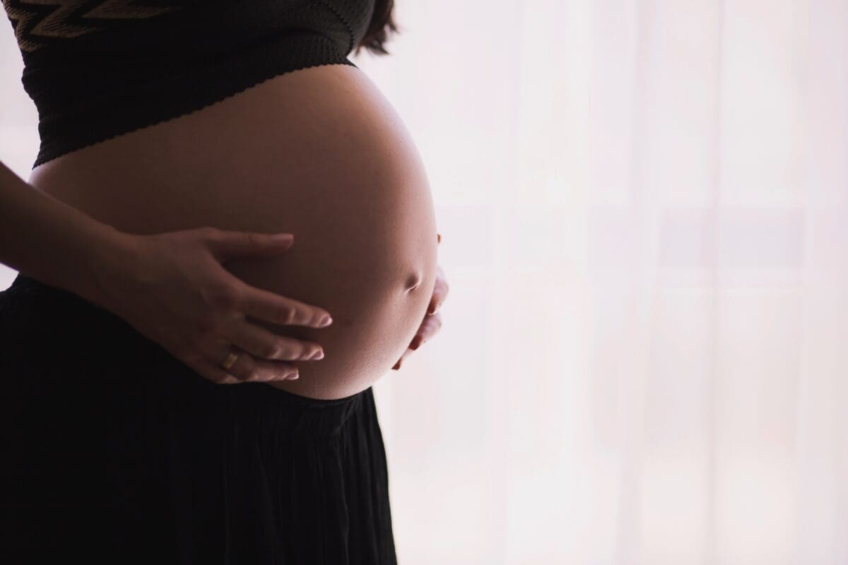 Inkontinenz in der Schwangerschaft durch babybauch